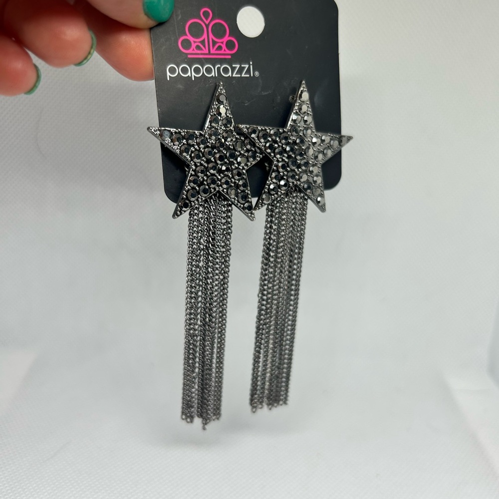 Paparazzi Silver Star‎ Tassel Earrings
